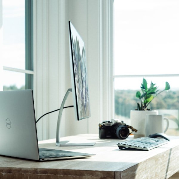 Dell XPS 13 (Core Ultra 7, 16 Go, 512 Go)